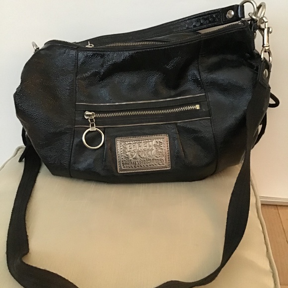 Coach Poppy Shiny Black Crossbody Bag - Picture 1 of 6